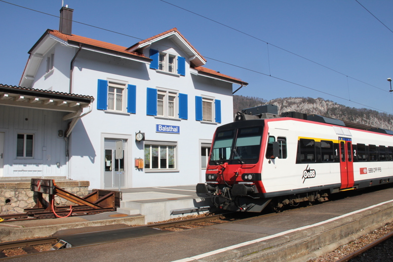 RCe 2-4 607 im Bahnhof Balsthal © Andres Gerber