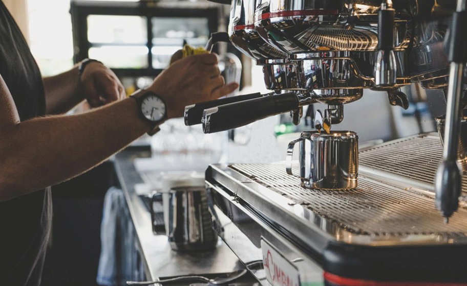 RIVA Café & Weinbar
