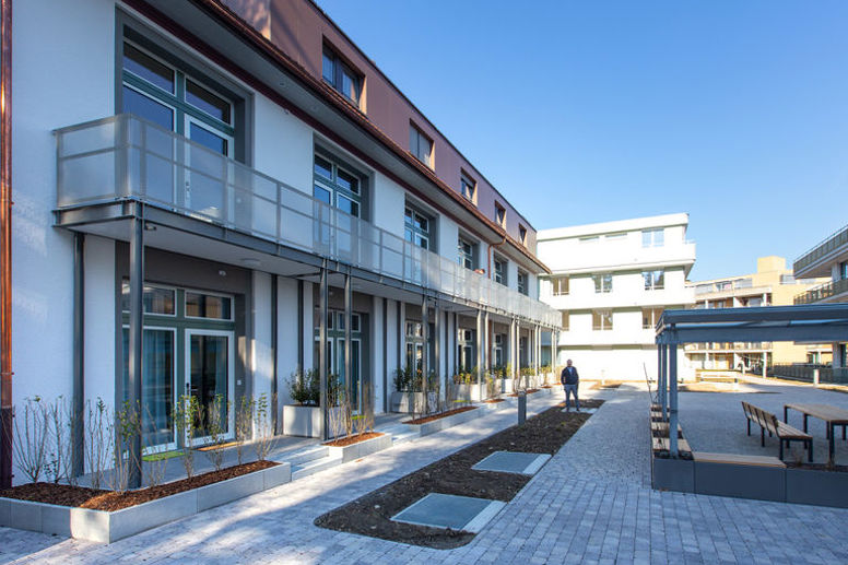 1_fruher_fabrikhalle_heute_moderne_business_apartments