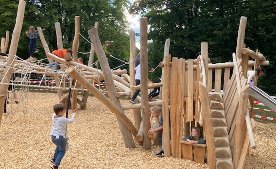 Generationenspielplatz