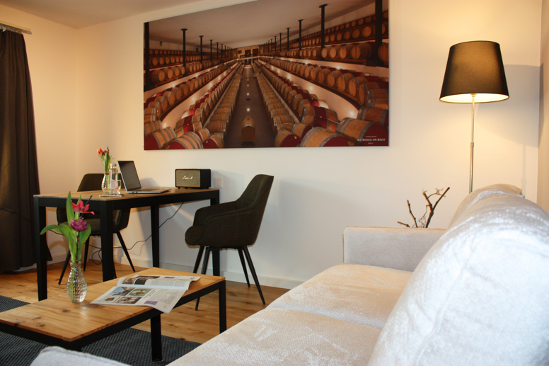 Apartment Hirschen Wohnzimmer 01 (1)