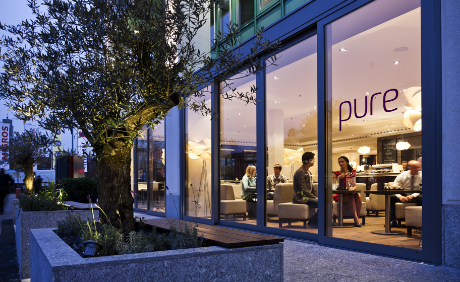 pure Restaurant