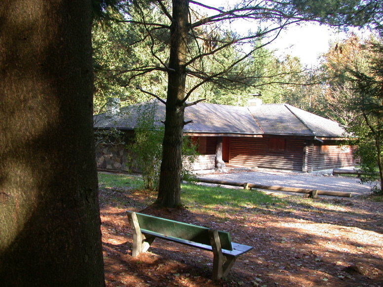 0111 Waldhaus 1