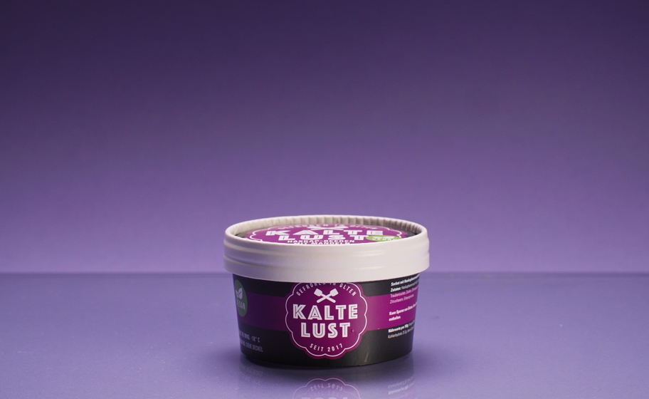 KALTE LUST Popcorn- und Haskap-Beerenglace